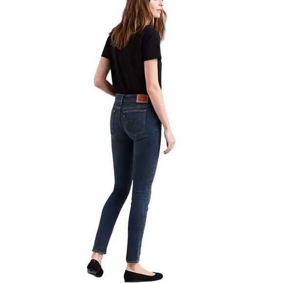 NWT Levi's Mid Rise 711 Skinny Fit Jeans in Little Secret Women's Size 30 - Picture 2 of 9